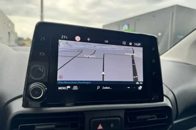 Opel Combo (2021) thumbnail 6