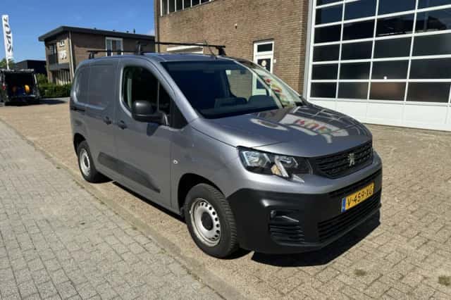 Peugeot Partner (2019) thumbnail 3