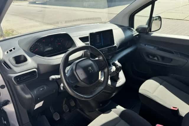 Peugeot Partner (2019) thumbnail 4