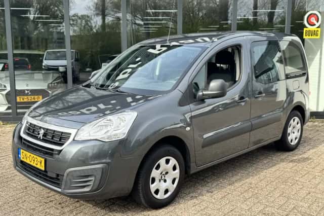 Peugeot Partner (2018) thumbnail 2