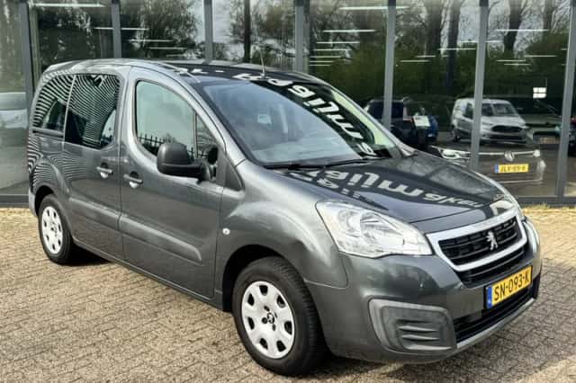 Peugeot Partner (2018) thumbnail 4