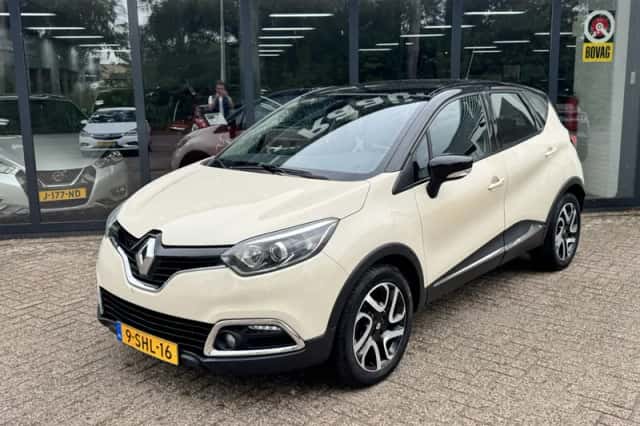 Renault Captur (2013) thumbnail 2