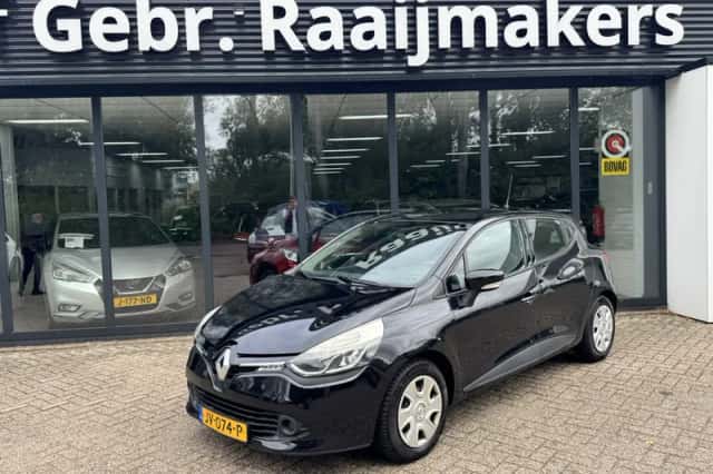 Renault Clio (2016) thumbnail 1