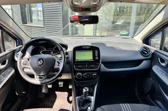 Renault Clio (2017) thumbnail 6