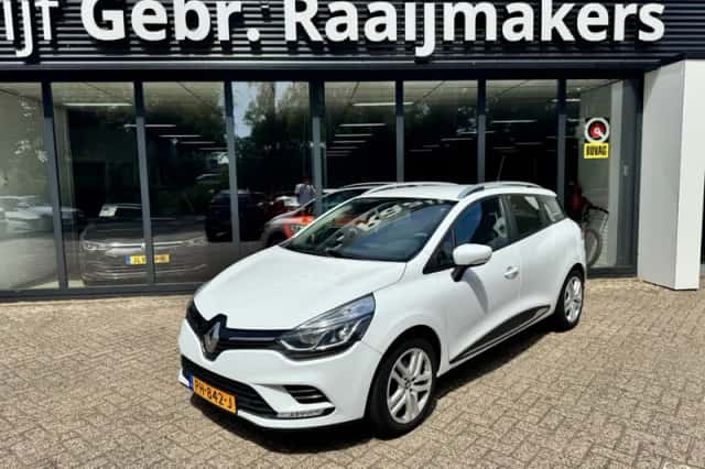 Renault Clio (2017) thumbnail 1