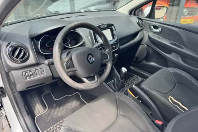 Renault Clio (2017) thumbnail 5
