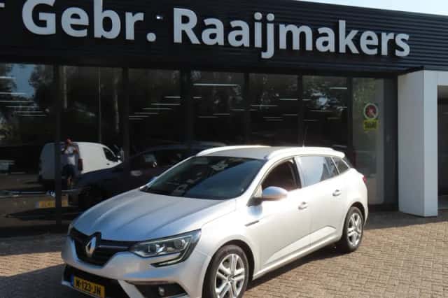 Renault Mégane (2018) thumbnail 1