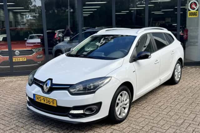 Renault Mégane (2015) thumbnail 2