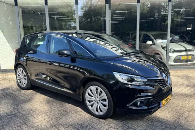 Renault Scénic (2017) thumbnail 4