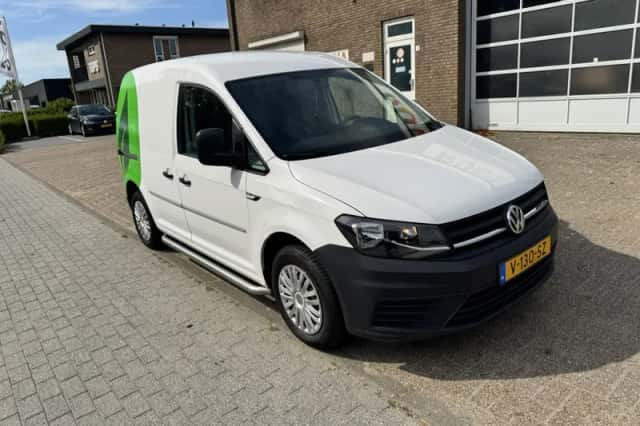 Volkswagen Caddy (2018) thumbnail 3