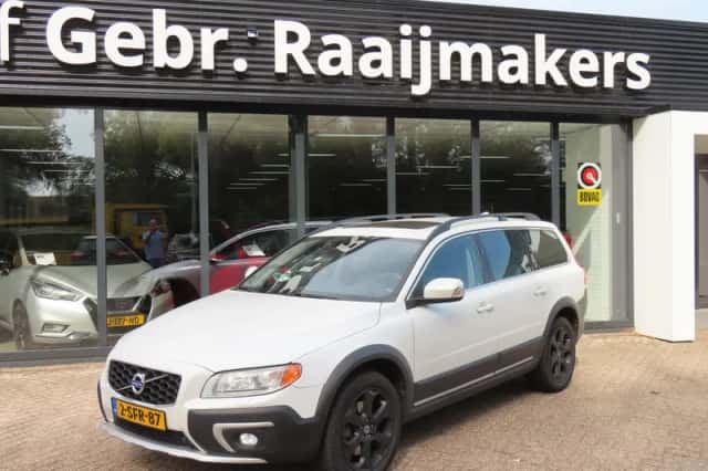 Volvo XC70 (2013) thumbnail 1