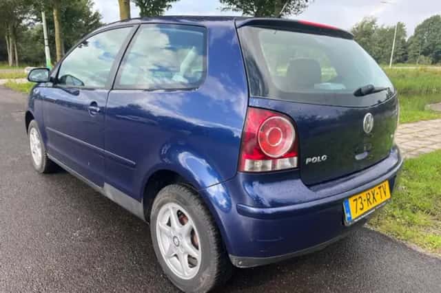 Volkswagen Polo (2005) thumbnail 3