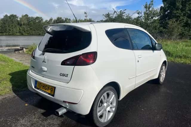 Mitsubishi Colt (2007) thumbnail 4