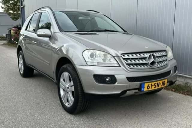 Mercedes-Benz M-Klasse (2006) thumbnail 4