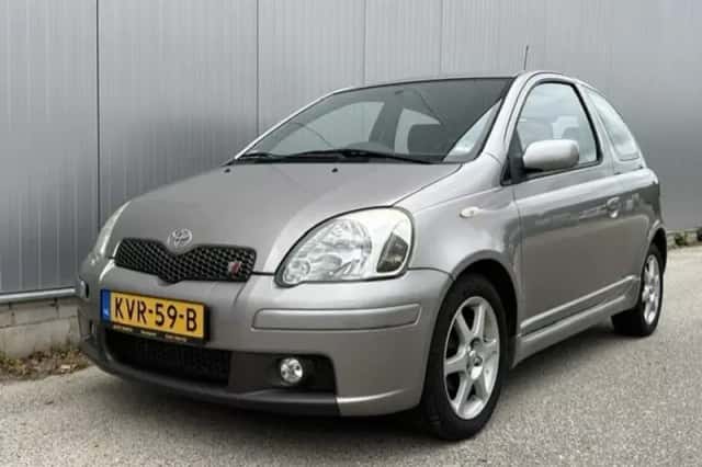 Toyota Yaris (2005) thumbnail 1