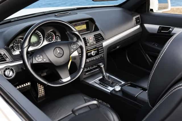 Mercedes-Benz E-Klasse (2011) thumbnail 4