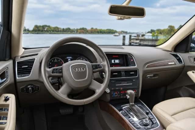Audi Q5 (2009) thumbnail 3