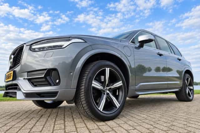 Volvo XC90 (2016) thumbnail 6