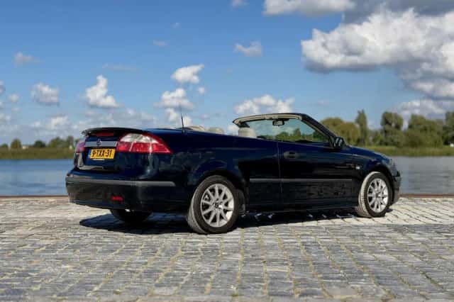 Saab 9-3 (2005) thumbnail 5