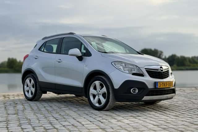 Opel Mokka (2014) thumbnail 3