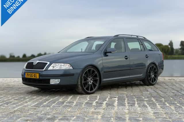 Škoda Octavia (2006) thumbnail 1