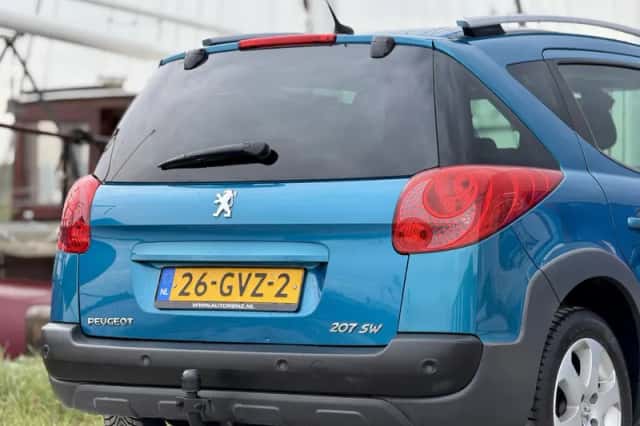 Peugeot 207 (2008) thumbnail 4