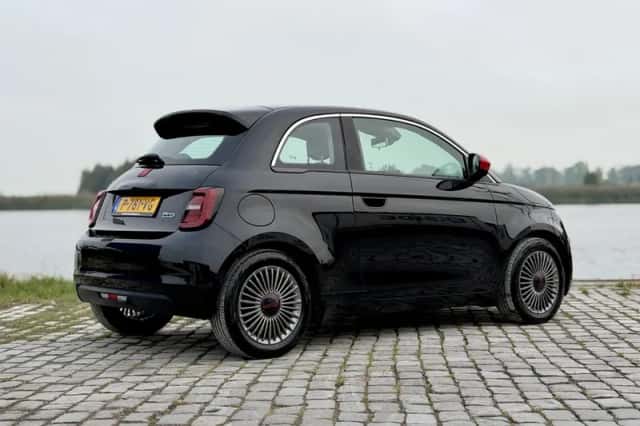 Fiat 500e (2022) thumbnail 5