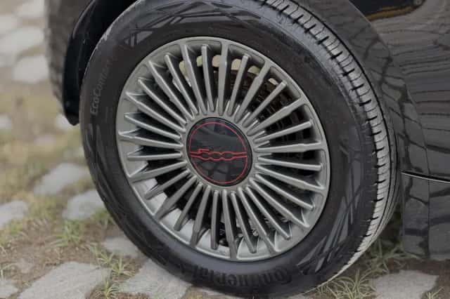 Fiat 500e (2022) thumbnail 6