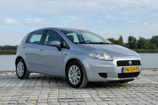 Fiat Grande Punto (2006) thumbnail 3