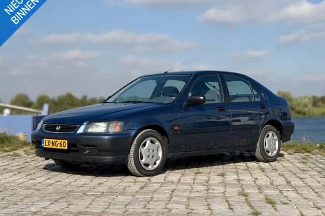 Honda Civic (1995) thumbnail 1