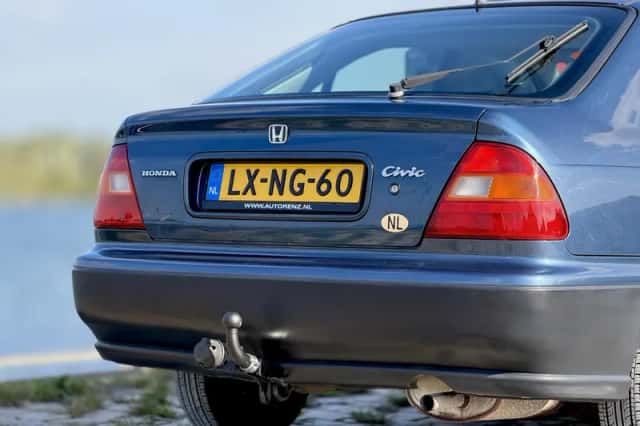 Honda Civic (1995) thumbnail 4