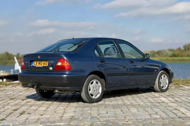 Honda Civic (1995) thumbnail 5