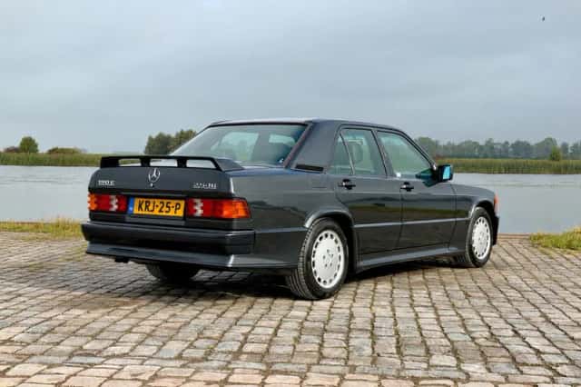 Mercedes-Benz 190-Serie (1991) thumbnail 3