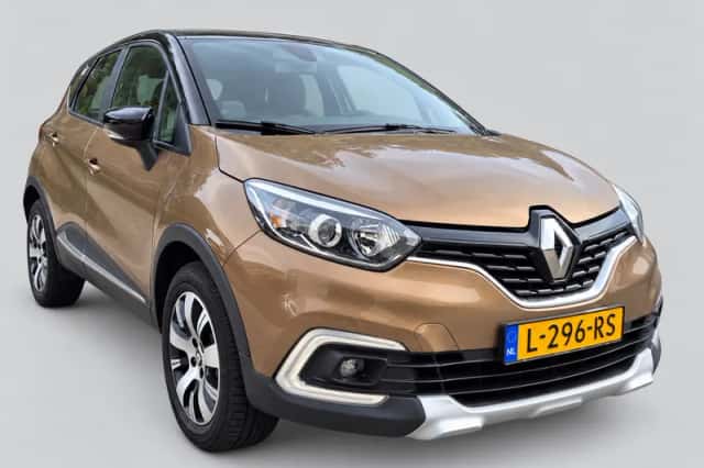 Renault Captur (2018) thumbnail 1