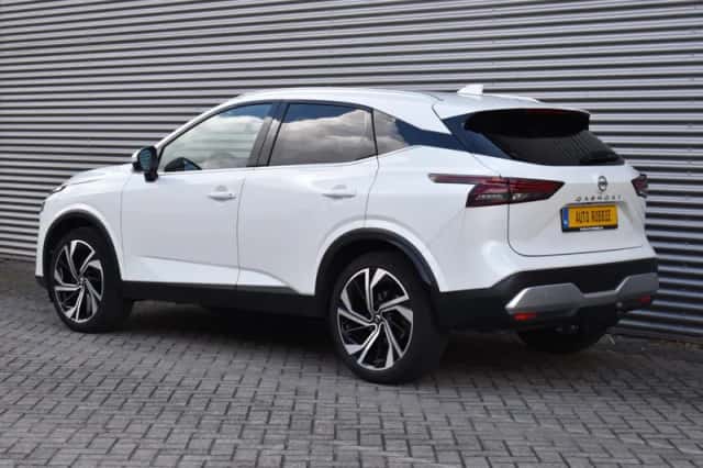 Nissan Qashqai (2021) thumbnail 5