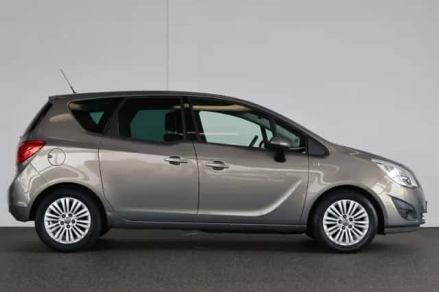 Opel Meriva (2013) thumbnail 2