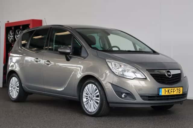 Opel Meriva (2013) thumbnail 3