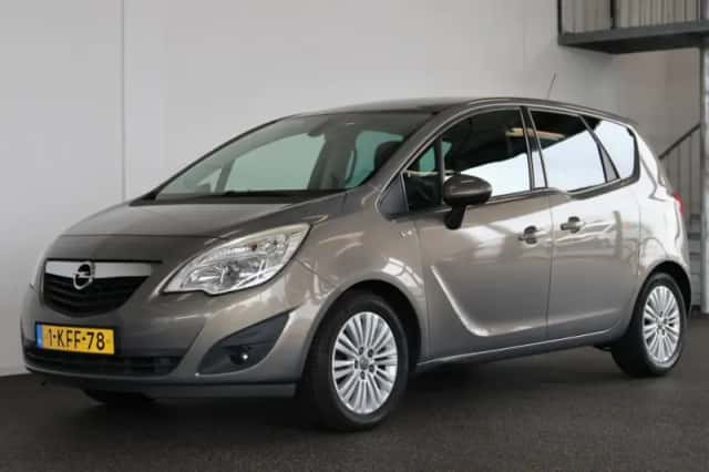 Opel Meriva (2013) thumbnail 5