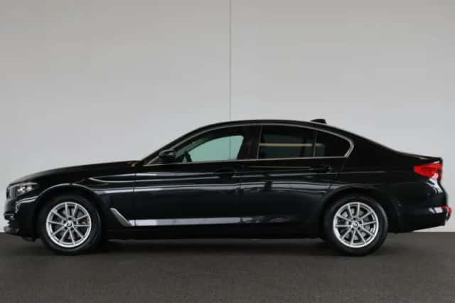 BMW 5-Serie (2018) thumbnail 6