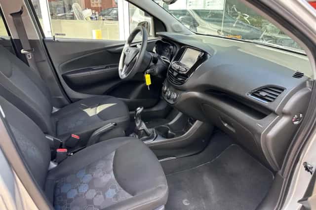 Opel Karl (2017) thumbnail 6