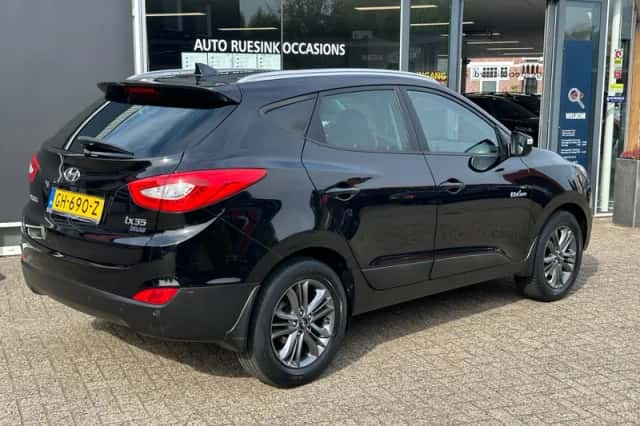 Hyundai ix35 (2015) thumbnail 5