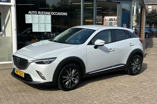 Mazda CX-3 (2016) thumbnail 1