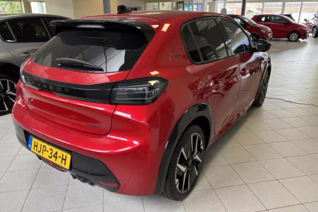 Peugeot 208 (2025) thumbnail 6