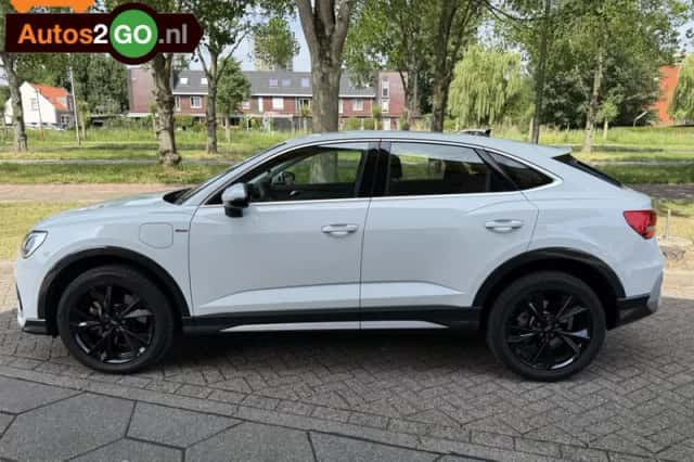 Audi Q3 Sportback (2024) thumbnail 2