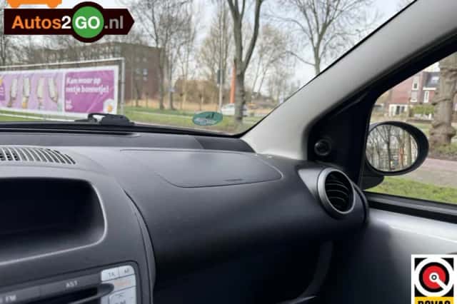 Citroën C1 (2010) thumbnail 5
