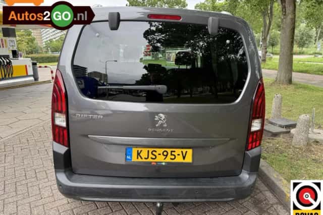 Peugeot Rifter (2019) thumbnail 2