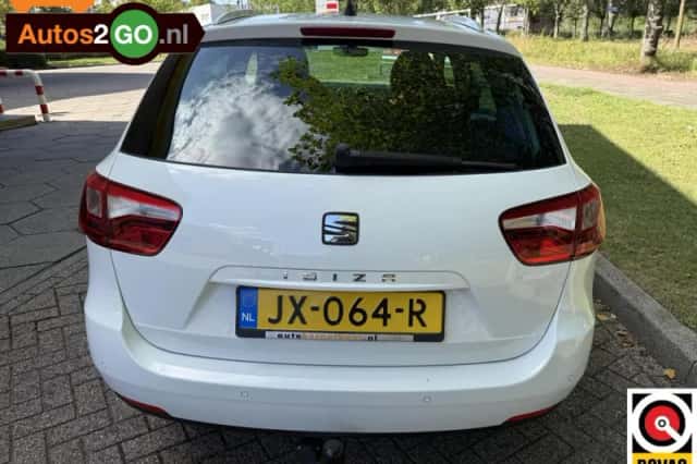 SEAT Ibiza (2017) thumbnail 3