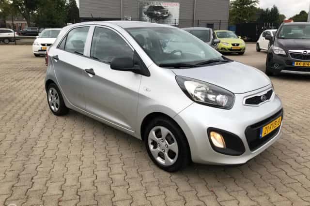 Kia Picanto (2011) thumbnail 2