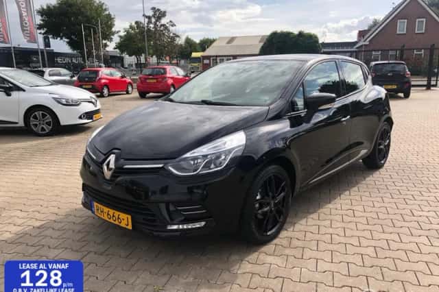Renault Clio (2017) thumbnail 1