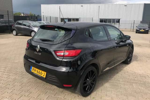 Renault Clio (2017) thumbnail 6